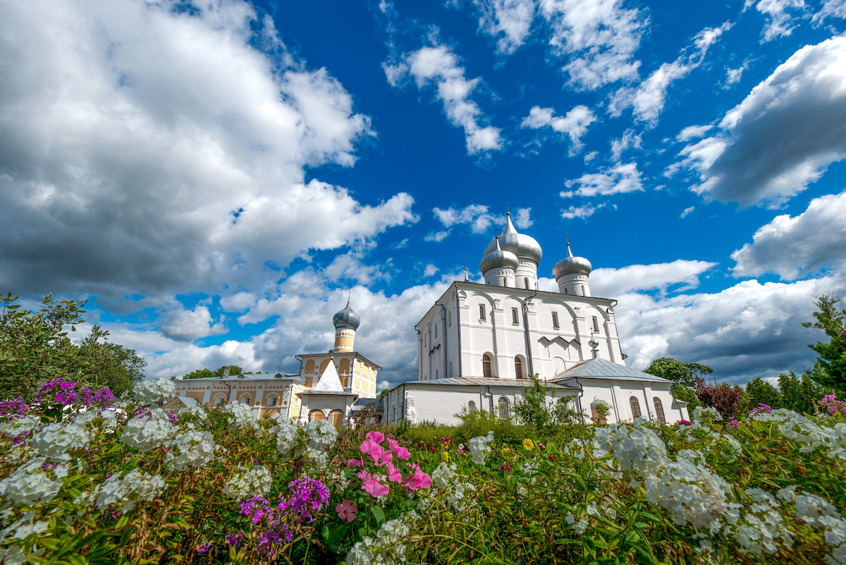 Паломническая поездка в Варлаамо-Хутынский монастырь из СПб